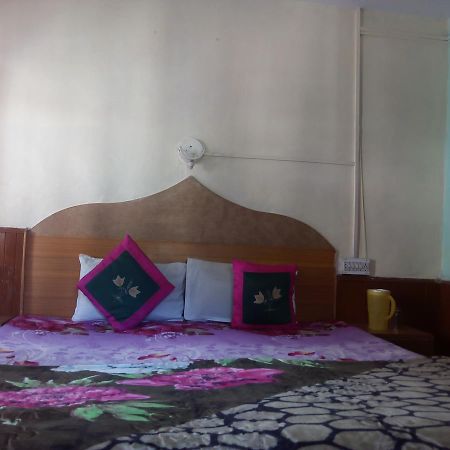 Hotel Everest Manāli Zewnętrze zdjęcie