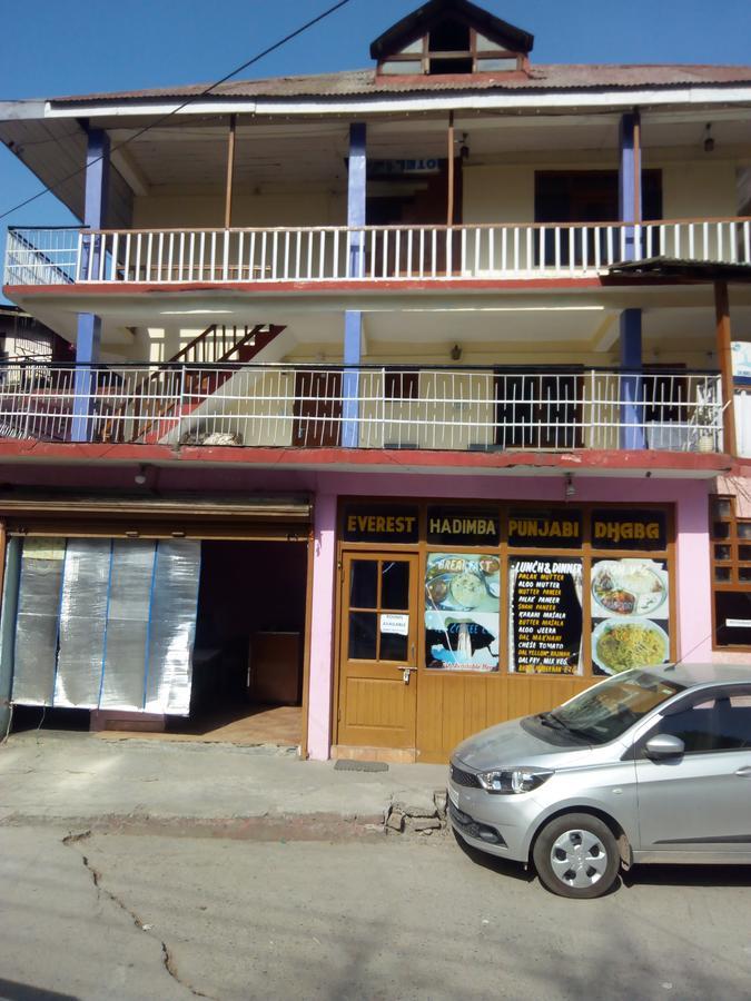 Hotel Everest Manāli Zewnętrze zdjęcie